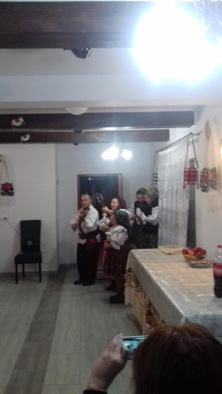 Pensiunea Popan Şieu Exteriör bild